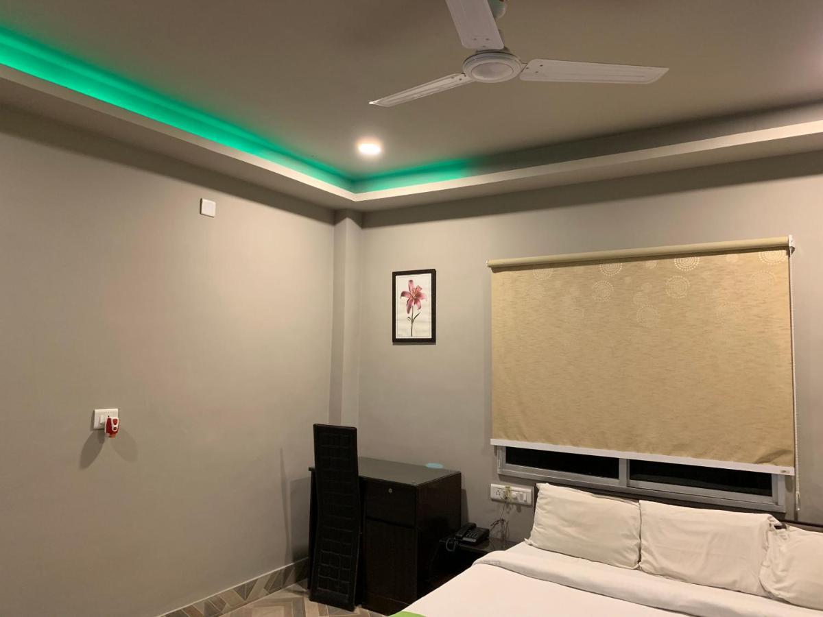 Gd Hotel Njp Siliguri Buitenkant foto